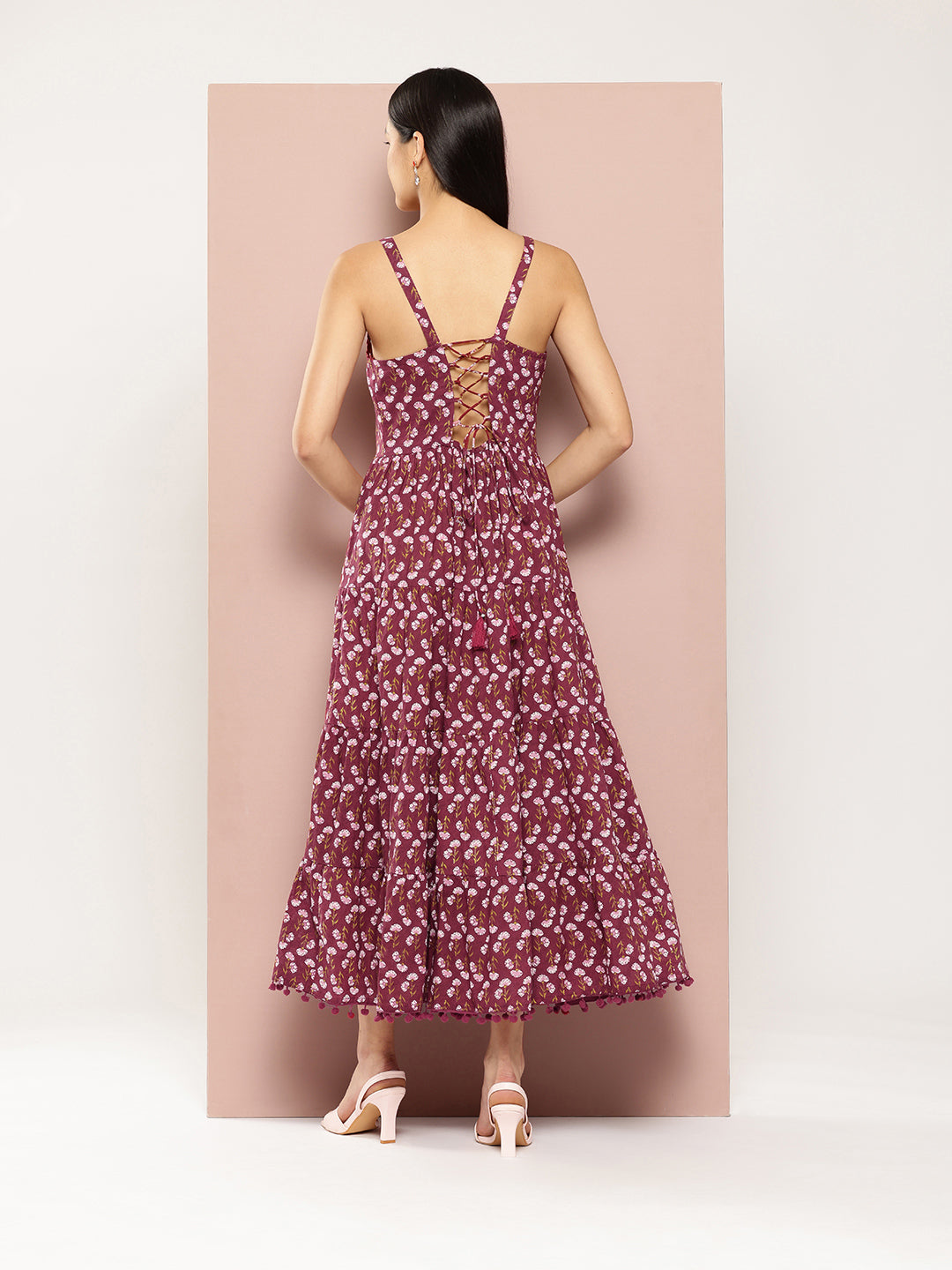 ArtiZenWeaves Womens Maroon Cotton Floral Printed Tiered Maxi Dress (A230K1MRN)