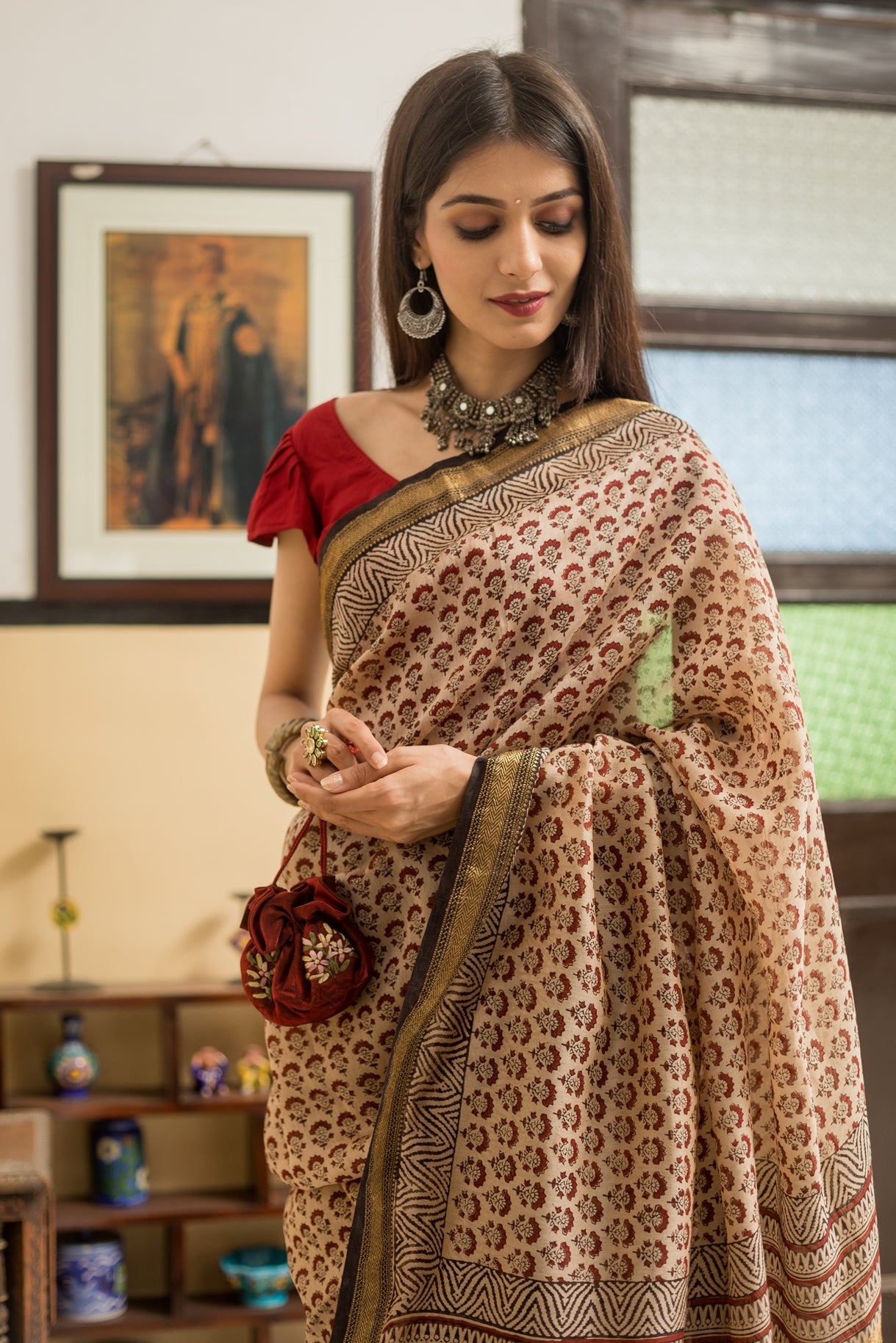 Buy Trendiest Maroon Color Indian Saree Online at Best Price