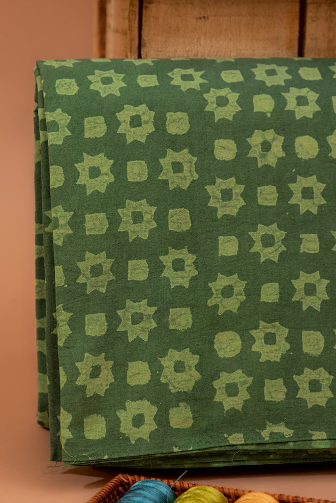 Pine Green and White Handblock Dabu Printed Chanderi Silk Unstitched Suit Set (187MH3CHCH)