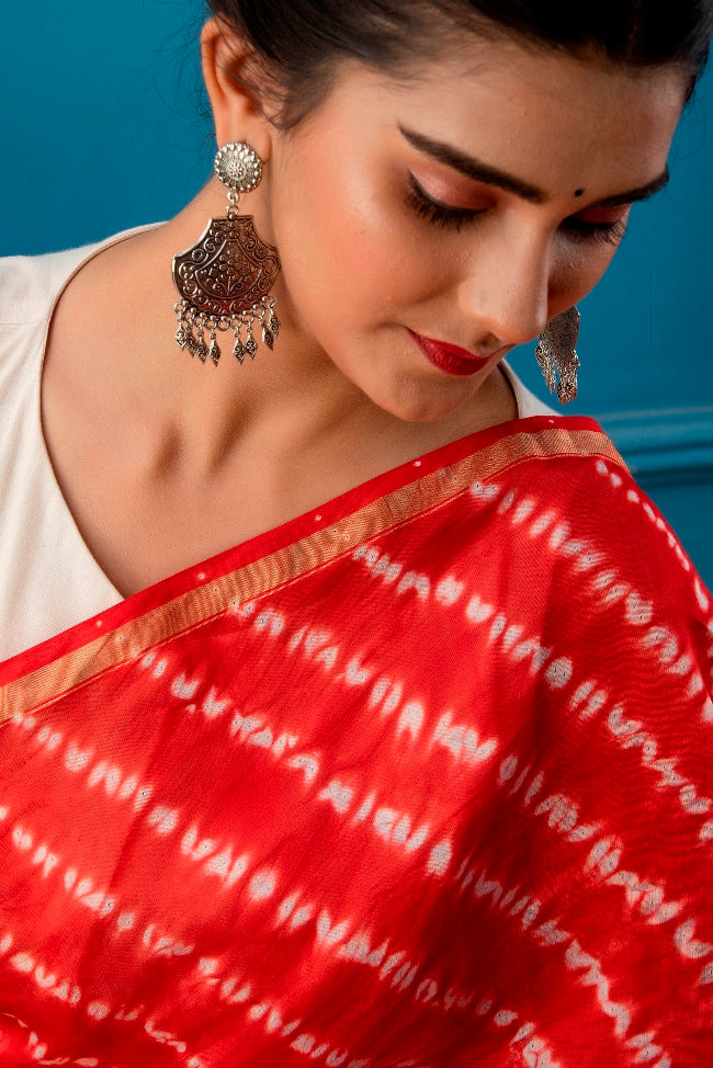 Refined Red Handblock Dabu Printed Chanderi Silk Saree (291MH1SACH)